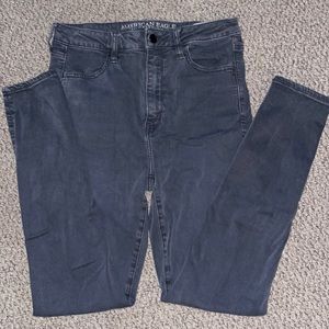 Grey American eagle super stretch skinny jeans